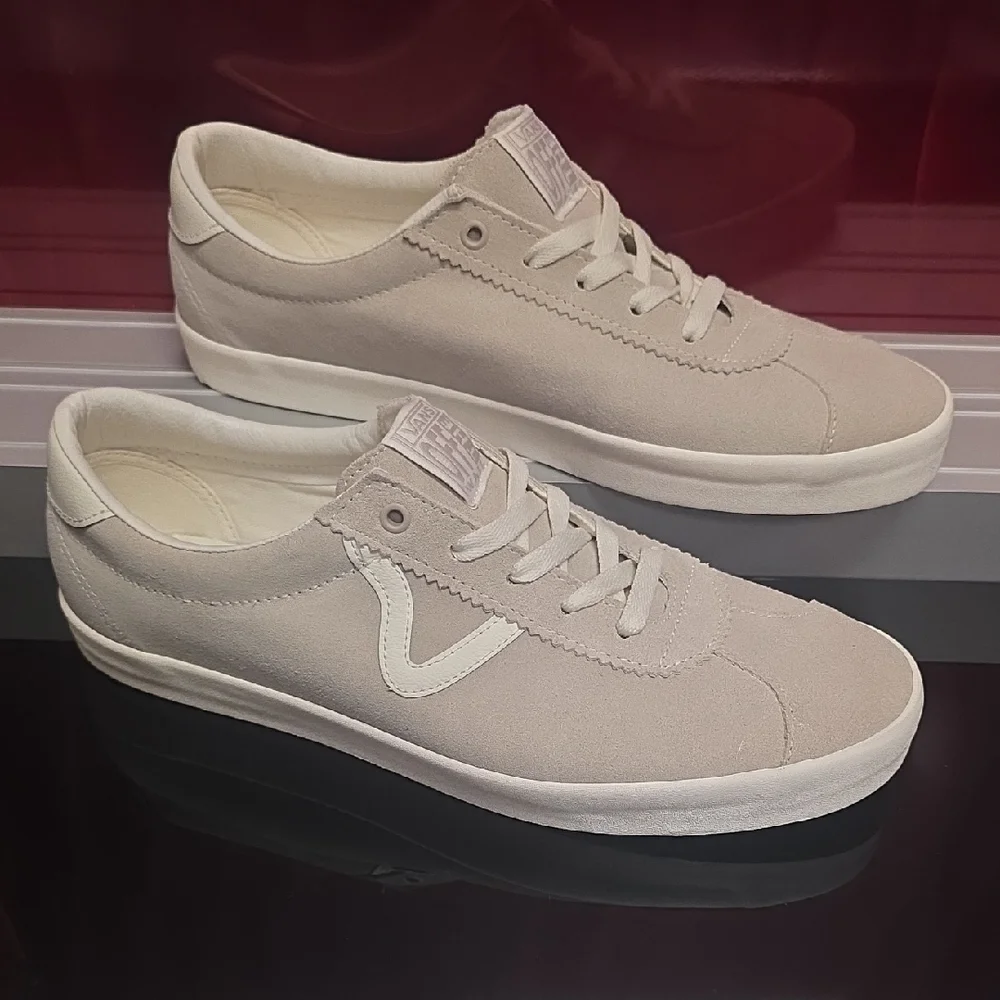Vans Sport Low Suede French OakMarshmallow Men's 13 Women's 14.5 New
